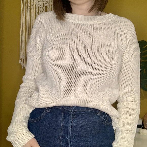 WHITE CABLEKNIT SWEATER - Picture 6 of 8